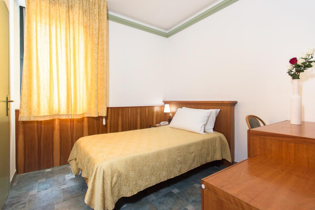 Hotel Zeus Cesenatico Pokój zdjęcie