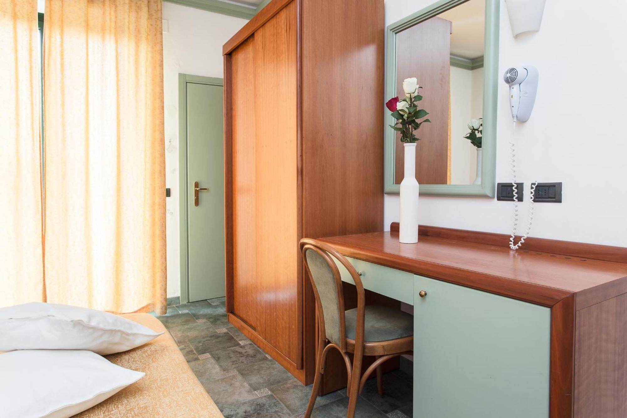 Hotel Zeus Cesenatico Zewnętrze zdjęcie